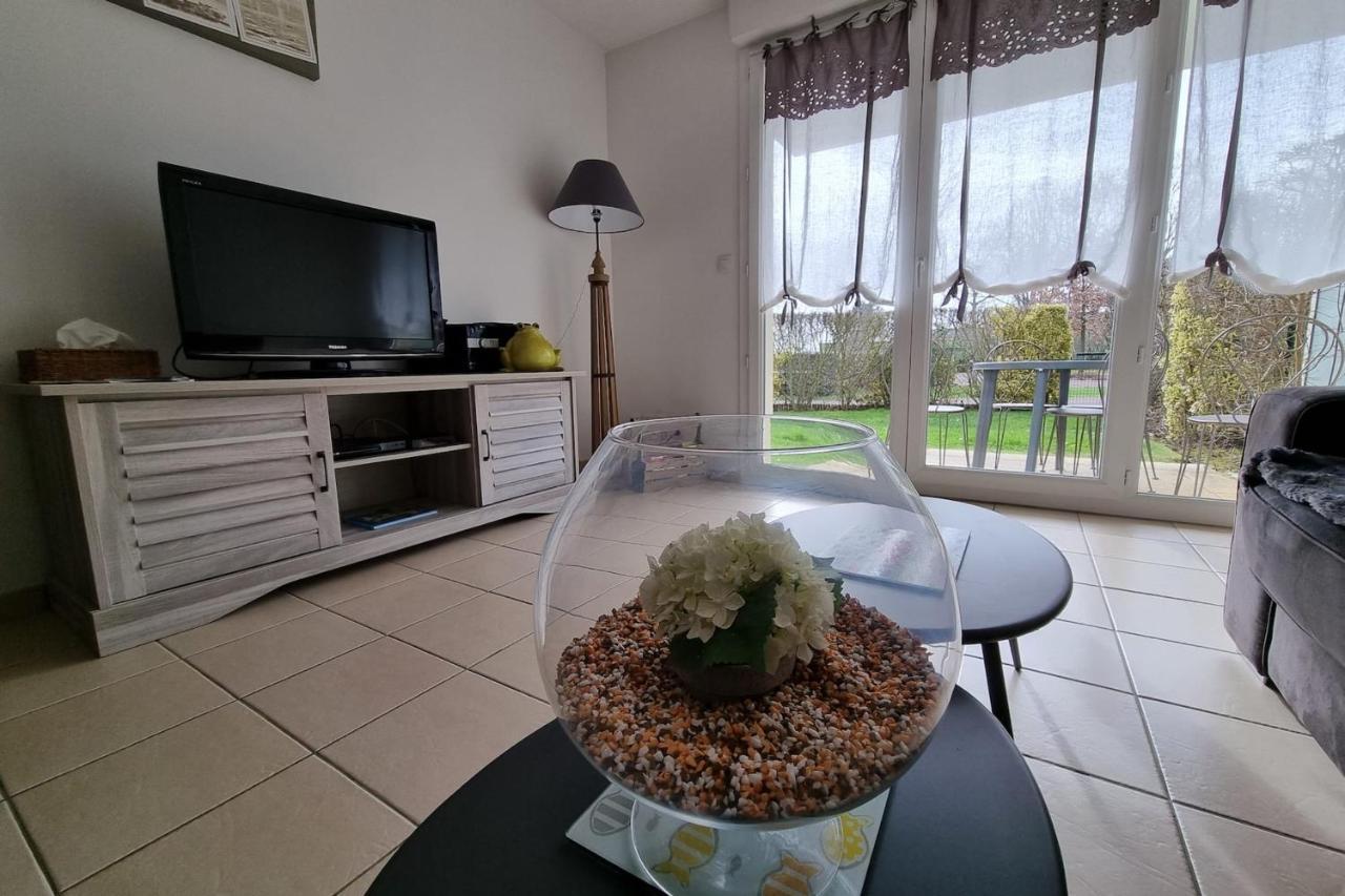 Quiet Apartment With Garden And Optical Fiber Cabourg Luaran gambar